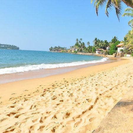 Ypsylon Tourist Resort Берувала Екстериор снимка